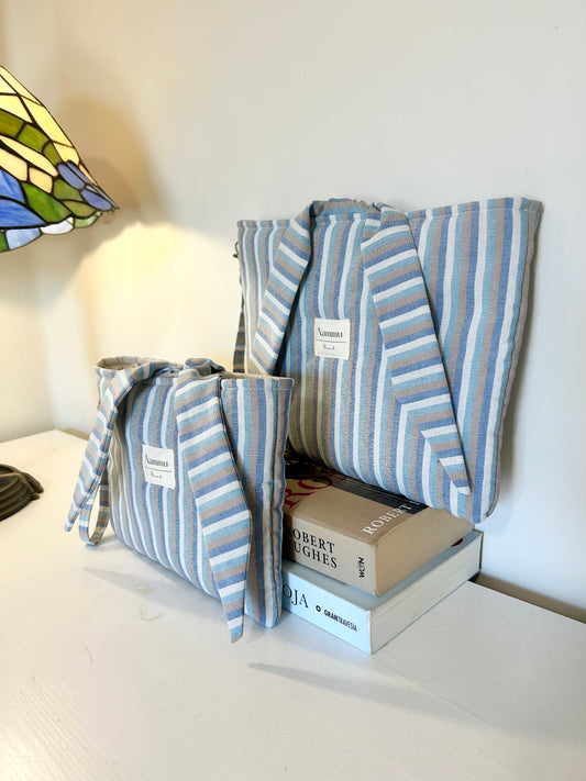 Funda acolchada con asa para libros / agendas - rayas tonos tierra AZUL